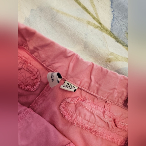 Pink Ruffled Crop Top - Picture 3 of 4